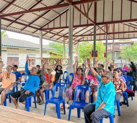 ประชุมประชาคมเพื่อรับฟังปัญหา ความต้องการ ข้อเสนอแนะ จากประชาชนประกอบในการพัฒนาท้องถิ่น
