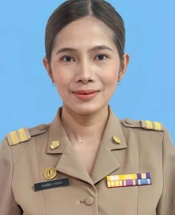 นางสาวเวรุวรรณ  วรญาน